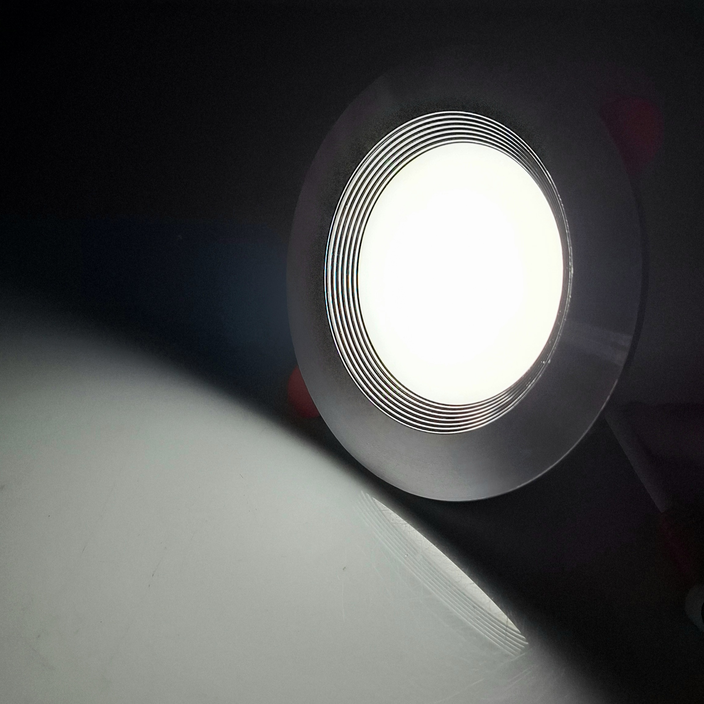 BALA DECORATIVA 6W SATIN DE INCRUSTAR LUZ BLANCA
