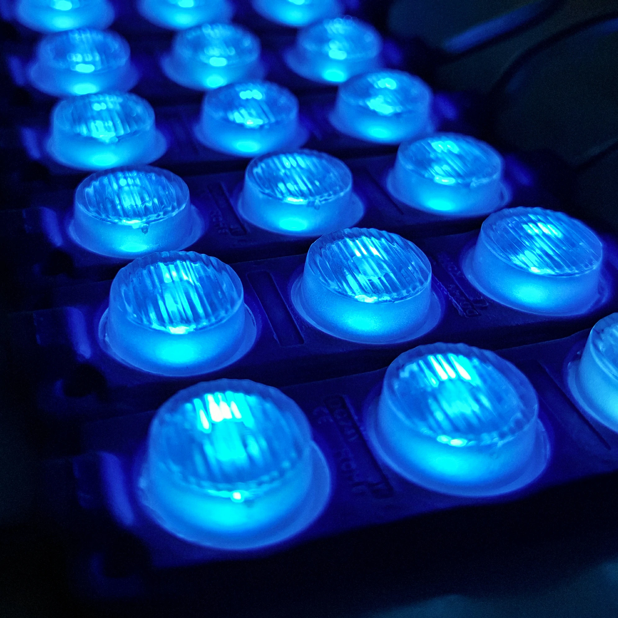 MODULO LUPA RELIEVE 24V 3030 REF 7520 3W LUZ AZUL HIELO