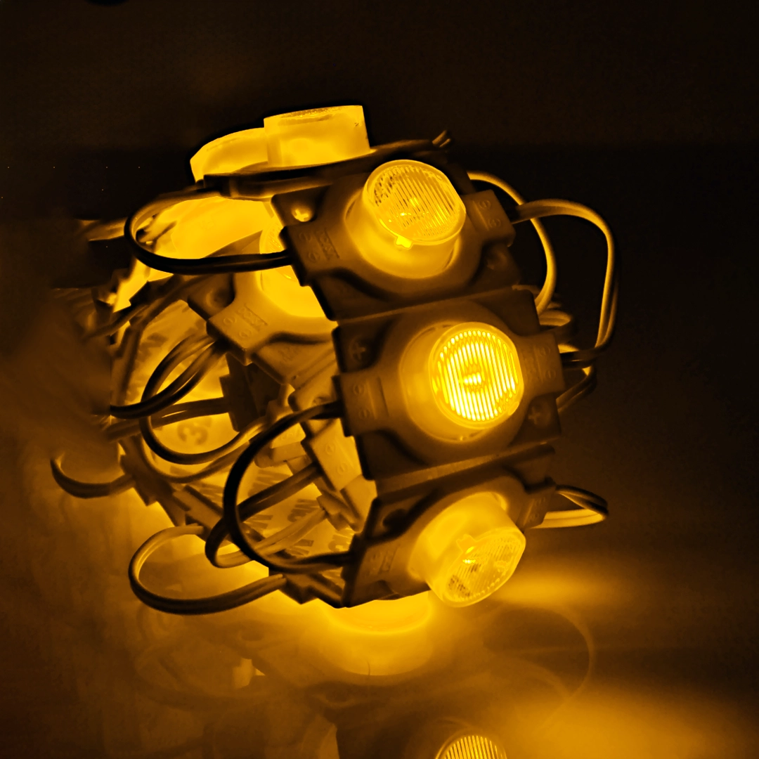 MODULO CUADRADO LUPA GRANDE 12V 3030 REF 4832 1.5W LUZ AMARILLA