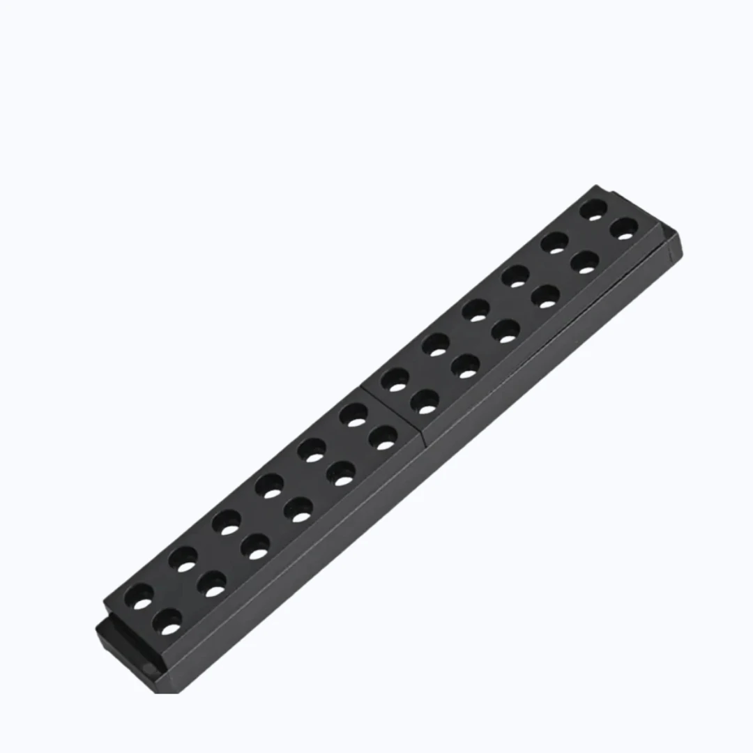 LUZ ENFOQUE MULTIPUNTO 10W RM NEGRO TRICOLOR